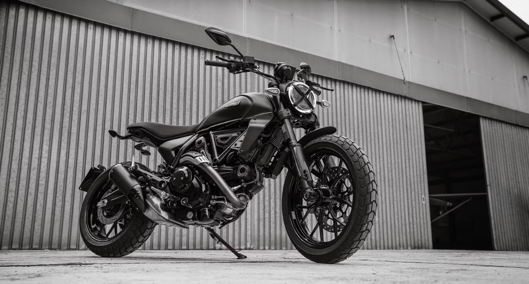 Ducati Scrambler Icon Dark