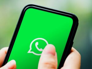 Tech Tips: तुमच्या व्हॉट्सअप अकाउंटवर सुरक्षित आहे ? नसल्यास लगेच करा हे काम !