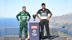 NZ vs PAK: न्यूझीलंड विरुद्ध पाकिस्तान पहिल्याच सामन्यात पाकिस्तानची खराब हालत !