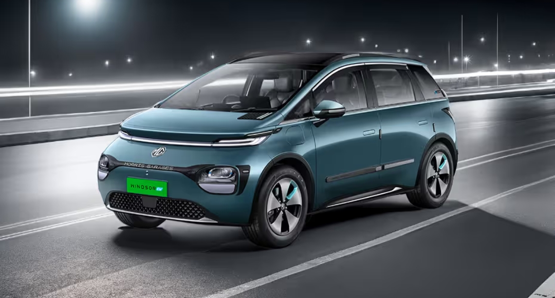 MG Windsor EV electric car जगतातील एक विश्वासार्ह नाव create attractive and unique add price