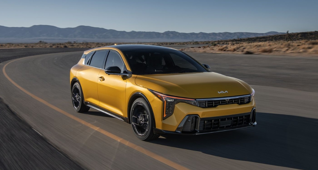 2026 मध्ये Kia K4 Hatchback ची भव्य एन्ट्री स्टायलिश आणि स्मार्ट दोन्ही