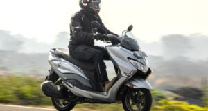 Suzuki Burgman Street एक समर्पित मित्र जो तुमच्या प्रत्येक प्रवासात साथ देईल