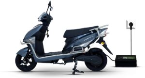Komaki X One स्टायलिश, स्मार्ट आणि पर्यावरणपूरक पर्याय