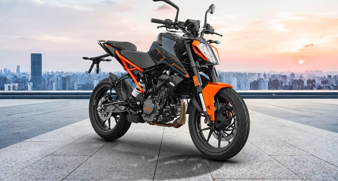 KTM 200 Duke फक्त बाईक नाही एक भावना किंमत ₹1.96 लाख मायलेज 35 kmpl