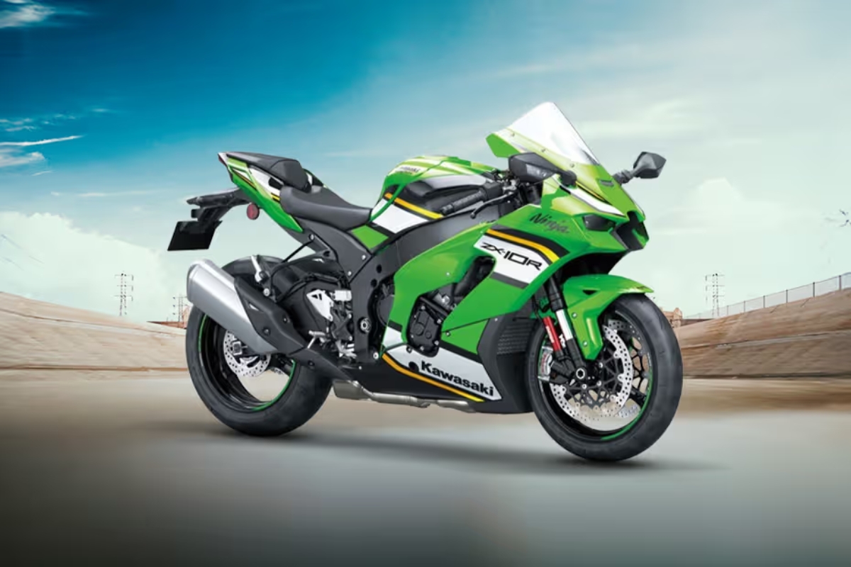 Kawasaki Ninja ZX-10R 12 kmpl देणारी 299 किमी/ताशी स्पीडची जादुई सुपरबाईक