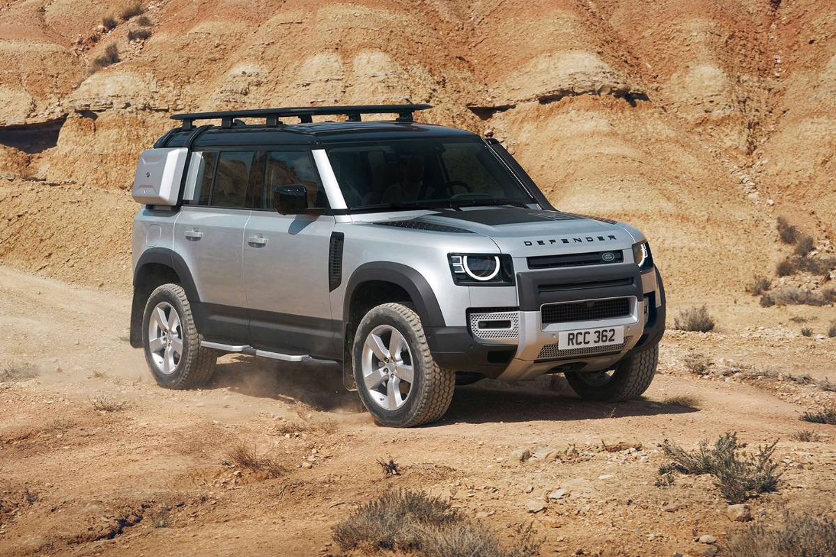 Defender: 626bhp चा दमदार अनुभव, आणि तरीही संतुलित मायलेज