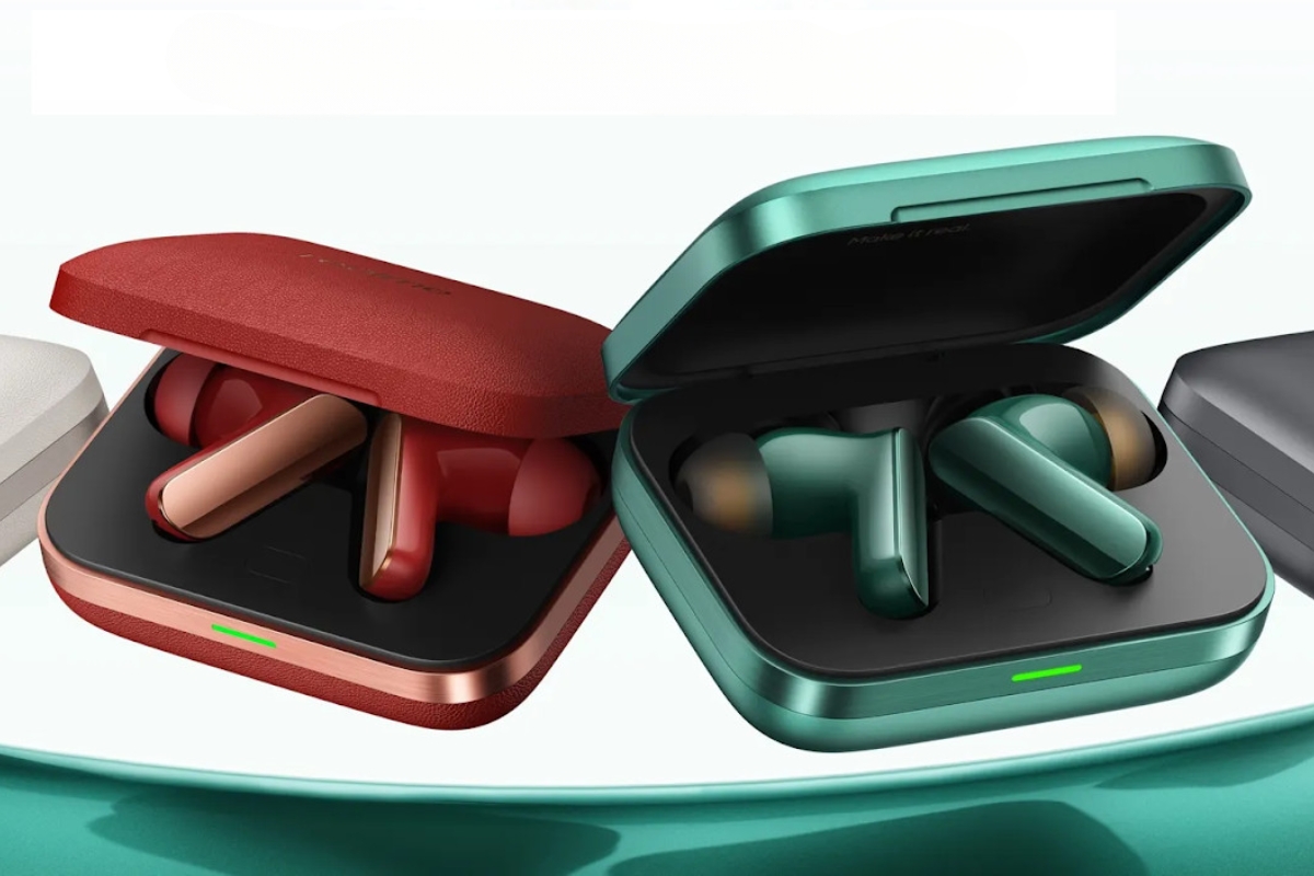 Realme Buds Air 7 Pro बॅस, क्लिअर कॉल्स आणि 48 तासांची धमाल