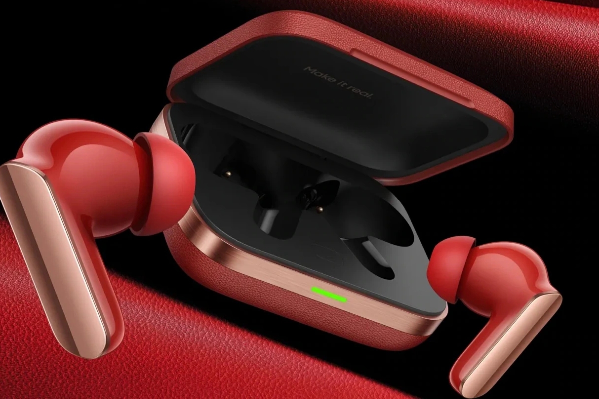 Realme Buds Air 7 Pro बॅस, क्लिअर कॉल्स आणि 48 तासांची धमाल