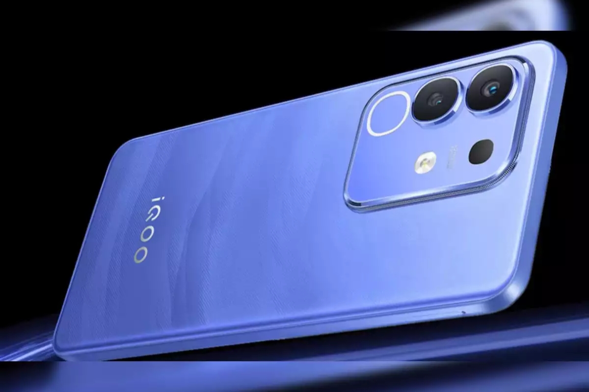 iQOO Z10x पॉवरफुल परफॉर्मन्स आणि जबरदस्त बॅटरी फक्त ₹13,499 मध्ये