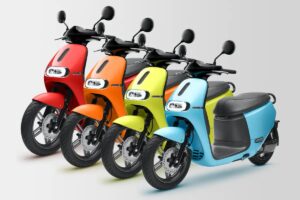 Gogoro 2 Series स्मार्ट तंत्रज्ञान आणि १०० किमीचा आत्मविश्वास