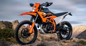 भारतात आली KTM 390 Enduro R दमदार इंजिन आणि जबरदस्त फीचर्ससह