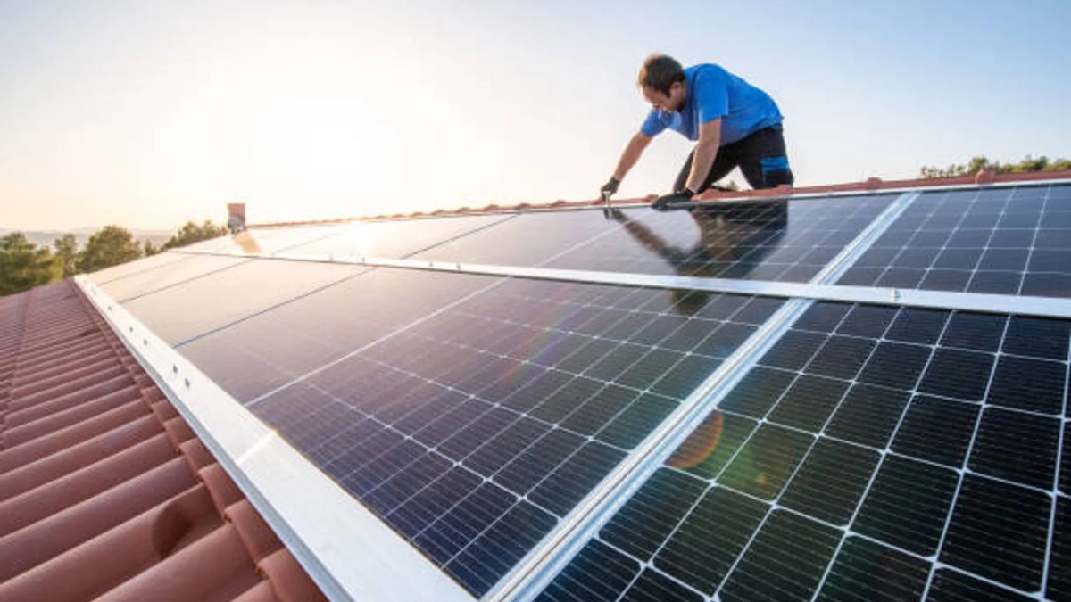 Rooftop Solar Panel Scheme ₹60,000 रुपयांत घरासाठी स्वच्छ ऊर्जा आणि फायदे