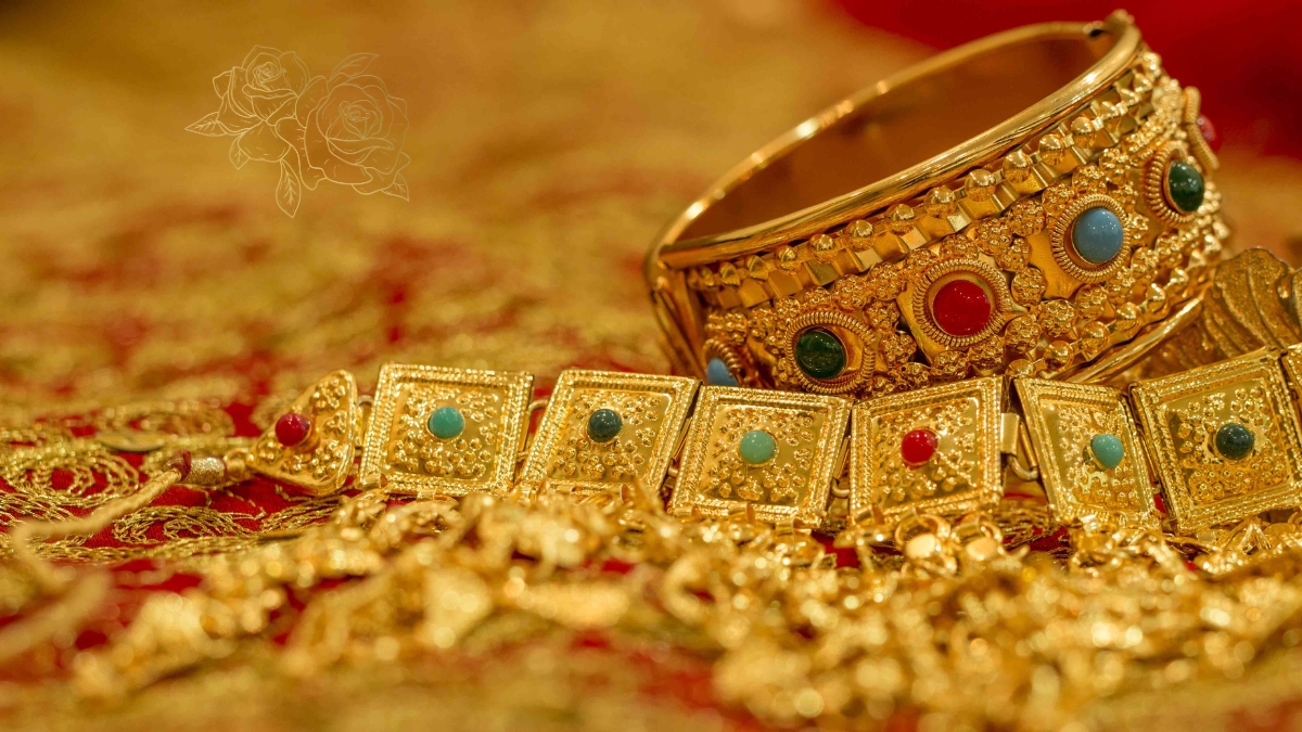Gold Price मध्ये हालचाल सुरू 22 कॅरेट ₹8,976 आणि 24 कॅरेट ₹9,792, गुंतवणूकदारांसाठी मोठी संधी