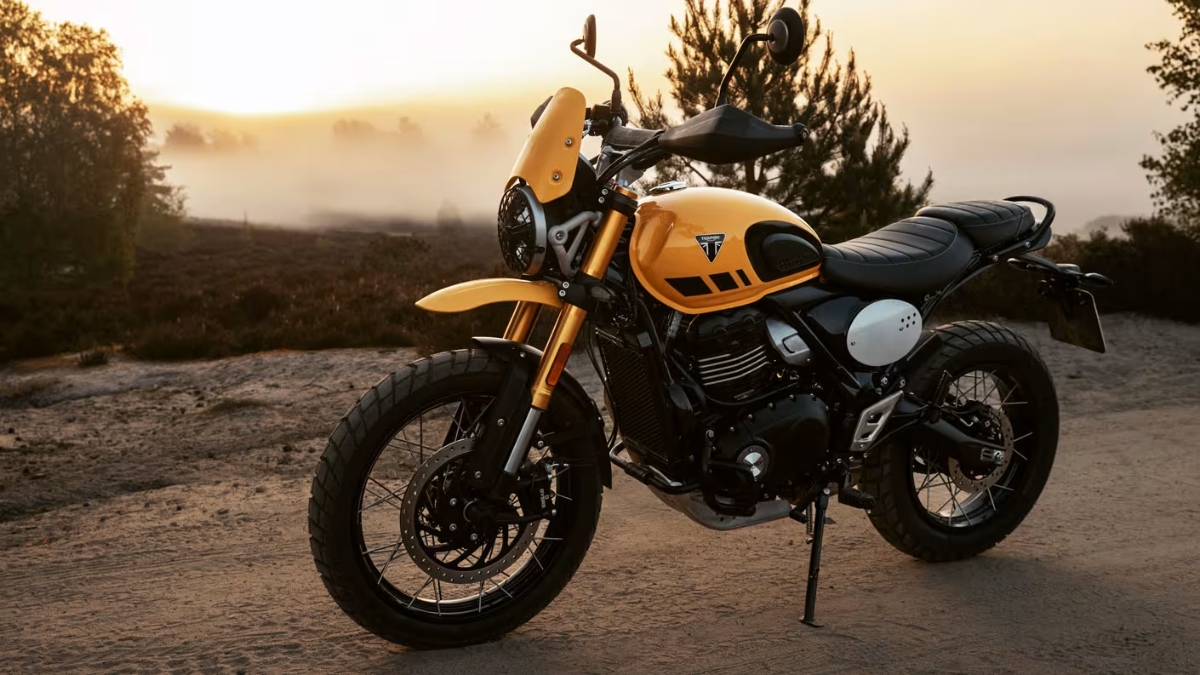 Triumph Scrambler 400 XC हाय ग्राऊंड क्लीयरन्स, ड्युअल पर्पज टायर्स आणि दमदार इंजिन किंमत ₹2.63 लाखांपासून सुरू