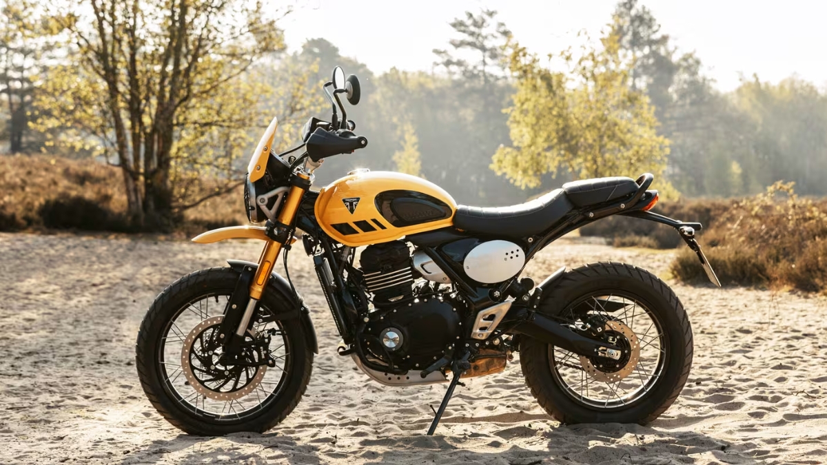 Triumph Scrambler 400 XC हाय ग्राऊंड क्लीयरन्स, ड्युअल पर्पज टायर्स आणि दमदार इंजिन किंमत ₹2.63 लाखांपासून सुरू