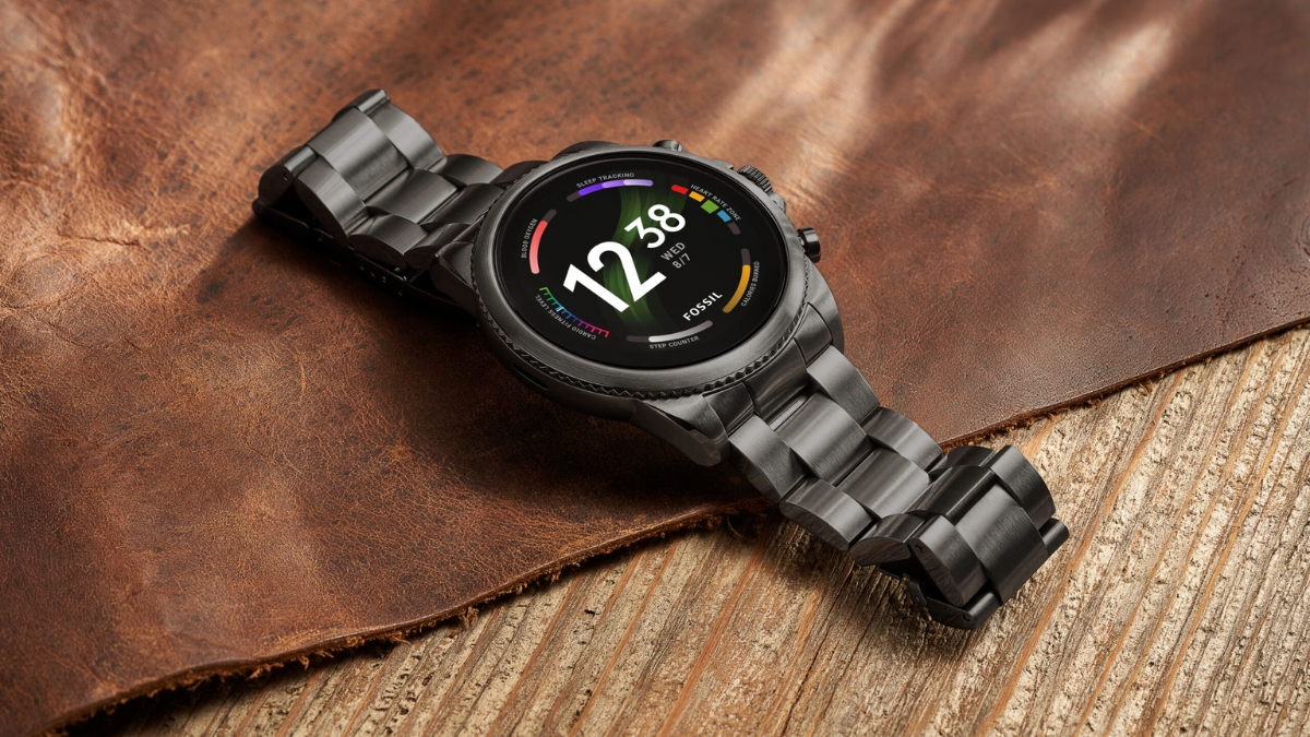 Fossil Gen 6 प्रीमियम डिझाईन, हेल्थ फीचर्स आणि जलद प्रोसेसर किंमत Rs 24,995 पासून सुरू